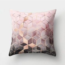 Подушка декоративная Розовые кубы 45 х 45 см оптом (код товара: 46348)