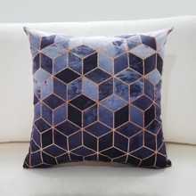 Подушка декоративная Синие кубы 45 х 45 см (код товара: 46346)