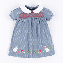 Платье для девочки с коротким рукавом в горох и животным принтом синее Зайцы на поляне оптом (код товара: 54276)