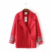 Пальто женское с вышитым орнаментом красное Tracery (код товара: 55601)