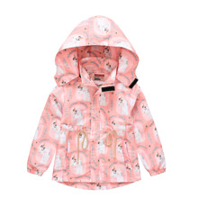 Куртка-ветровка для девочки с карманами, съемным капюшоном и принтом единорога розовая White unicorn оптом (код товара: 58983)