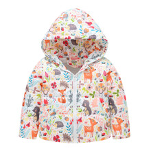 Куртка для девочки демисезонная с капюшоном и карманами Лесные жители оптом (код товара: 59278)