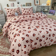 Комплект постельного белья с принтом сердце розовый Heart paradise (полуторный) оптом (код товара: 59386)
