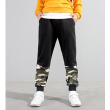 Штаны для мальчика с принтом камуфляж черные Camouflage (код товара: 59990)